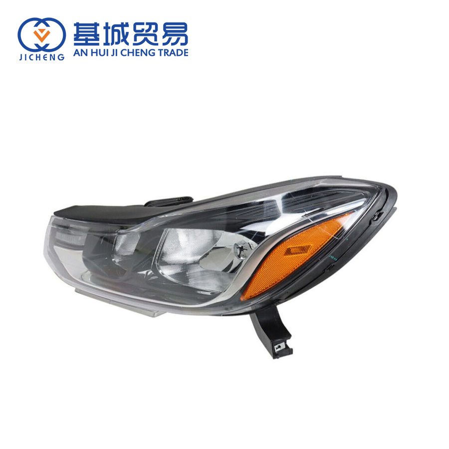 Фара головного света для Chevrolet Trax 2017-2018