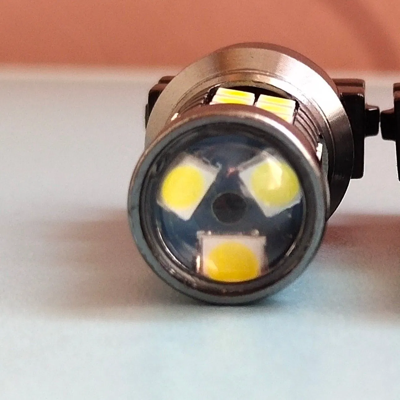 Светодиодная лампа 3157 5W/6W 12V/24V для авто