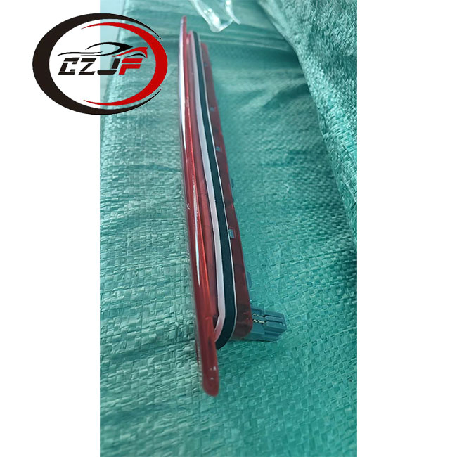 Стоп-сигнал для Mercedes Sprinter 2006-2019 (A9068200456)