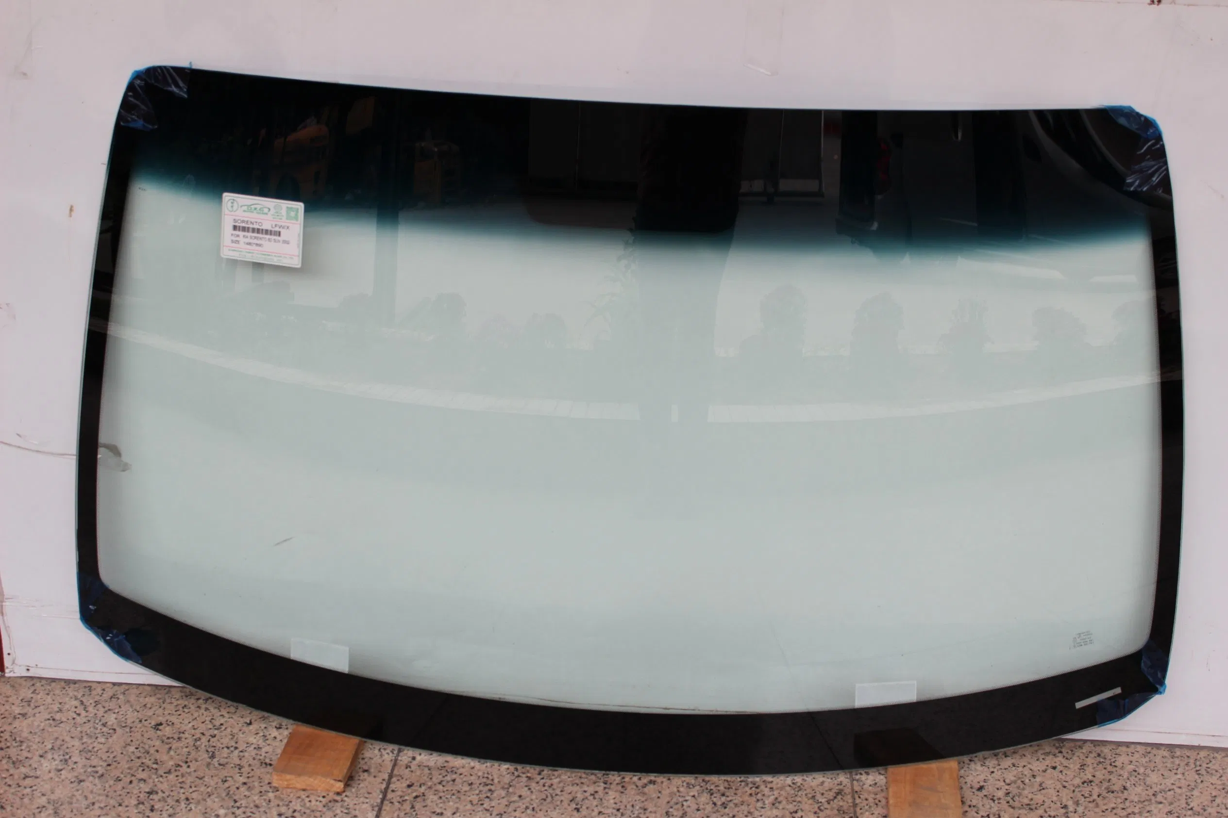 Auto Glass for KIA Sorento 5D SUV 2002- Windshield