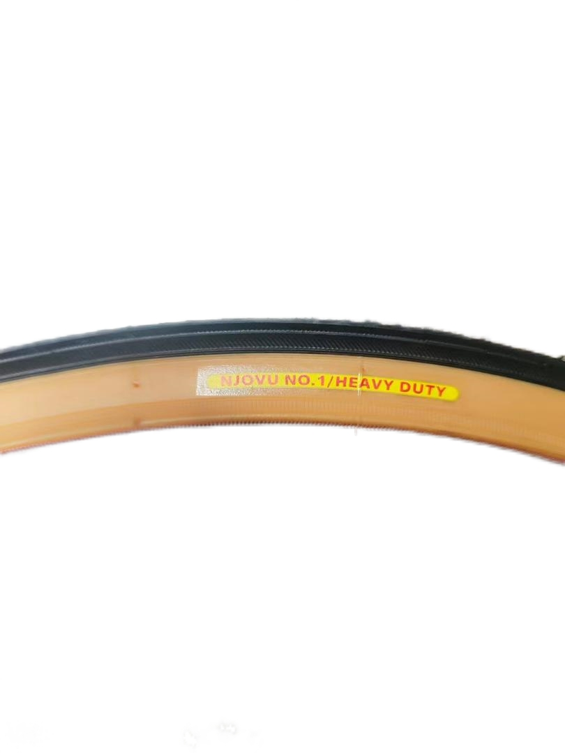 Велосипедная покрышка с цветной полосой, 700c