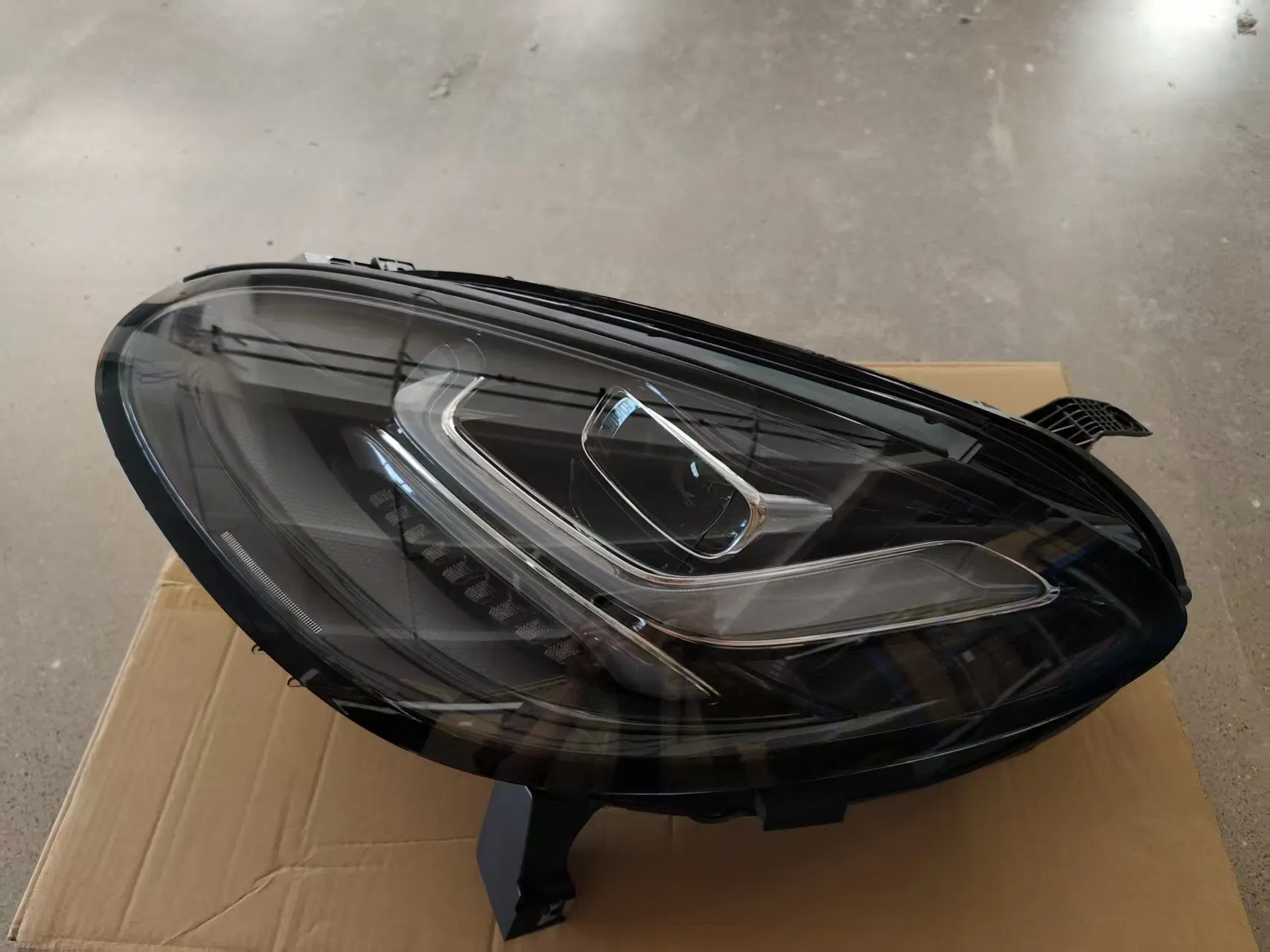 Car Accessory Left Daytime Running Lamp Assembly Cn202s Baojun 530 23636906