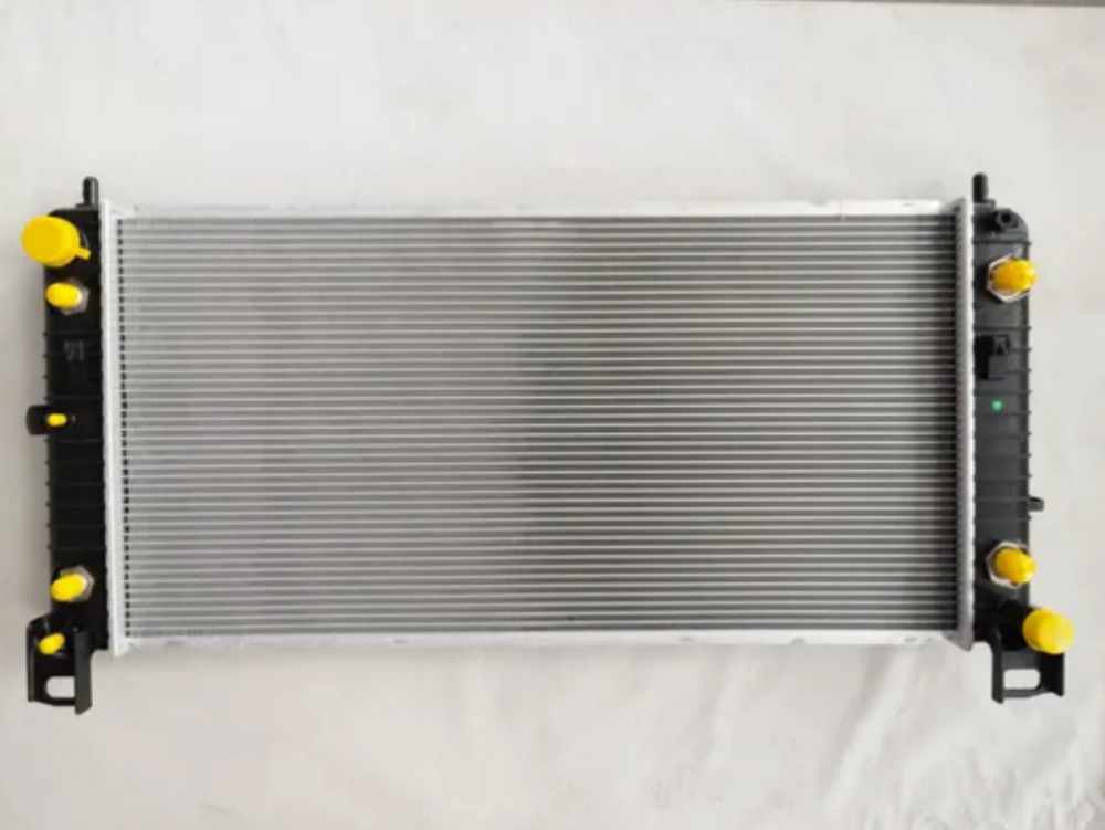 Алюминиевый радиатор 4 ряда для Hummer H3/H3T, GMC/Chevy Colorado