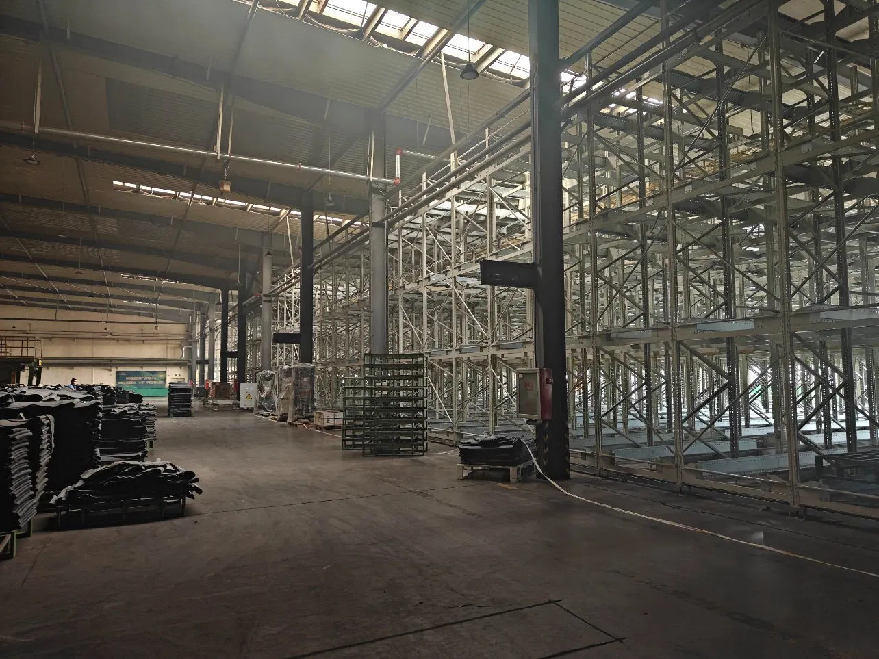 Bias Tubeless Tire 225/55b12 for Light Utility and off-Road Use