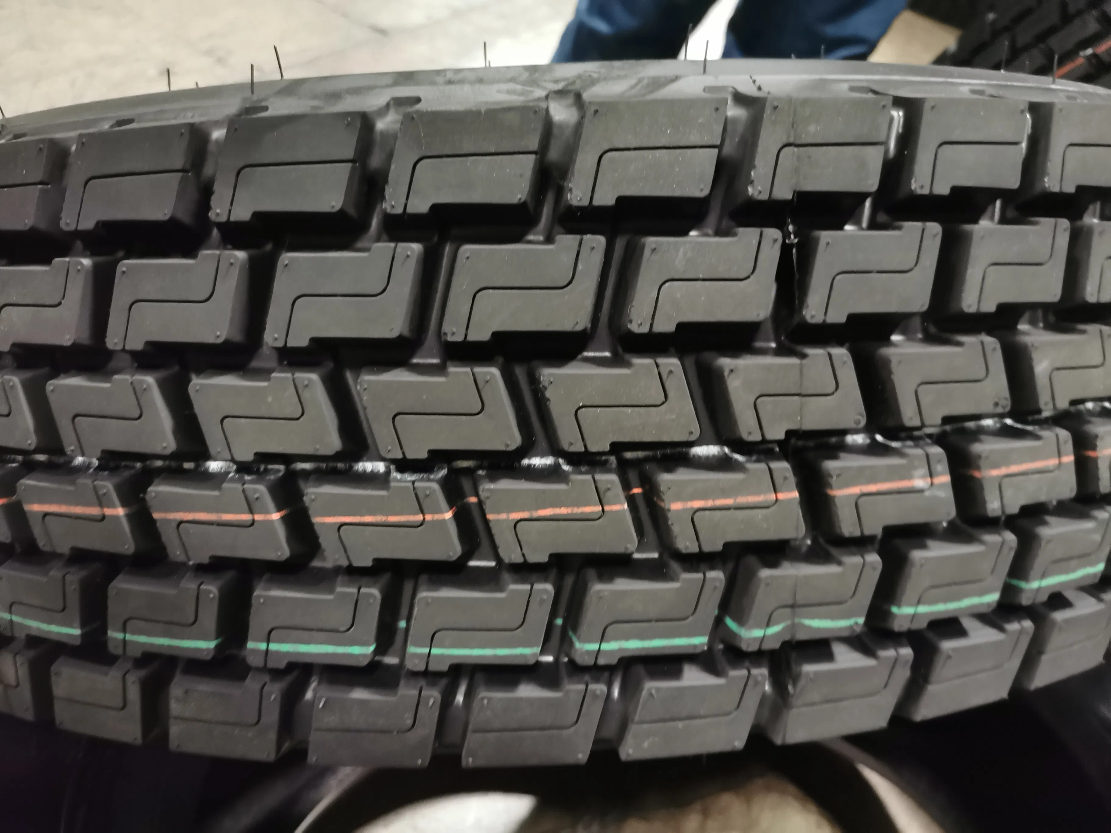 215/75r17.5 235 75 R17.5 Dovroad Joyroad Kapsen City Truck and Bus Tyres