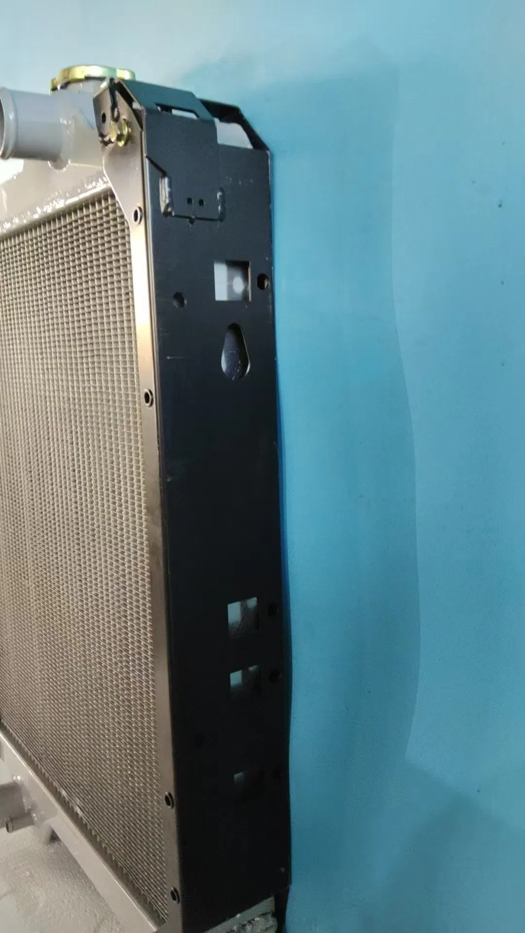 Радиатор алюминиевый для трактора New Holland TV145