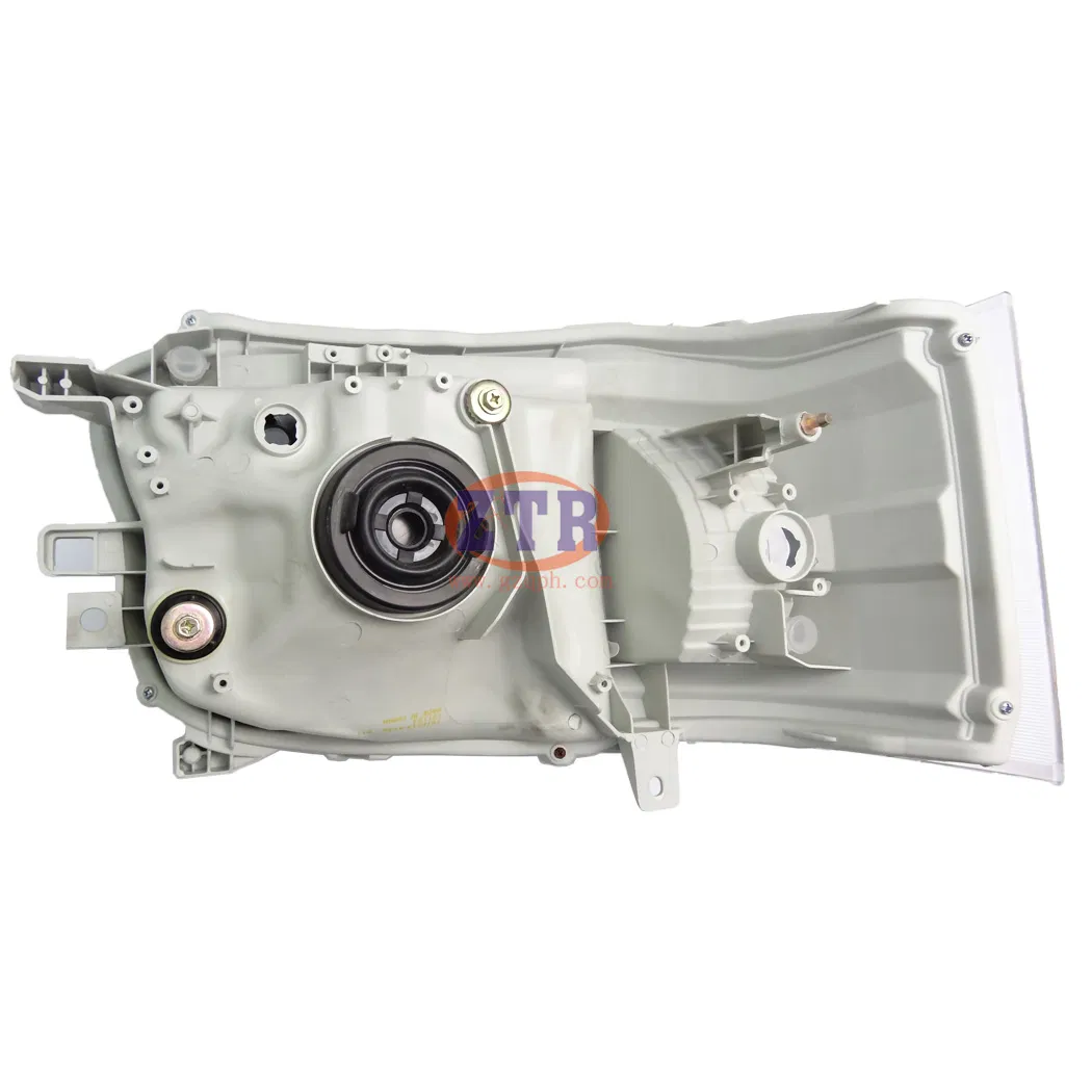 Auto Parts Head Light for Toyota Hiace 2005 81170-26800