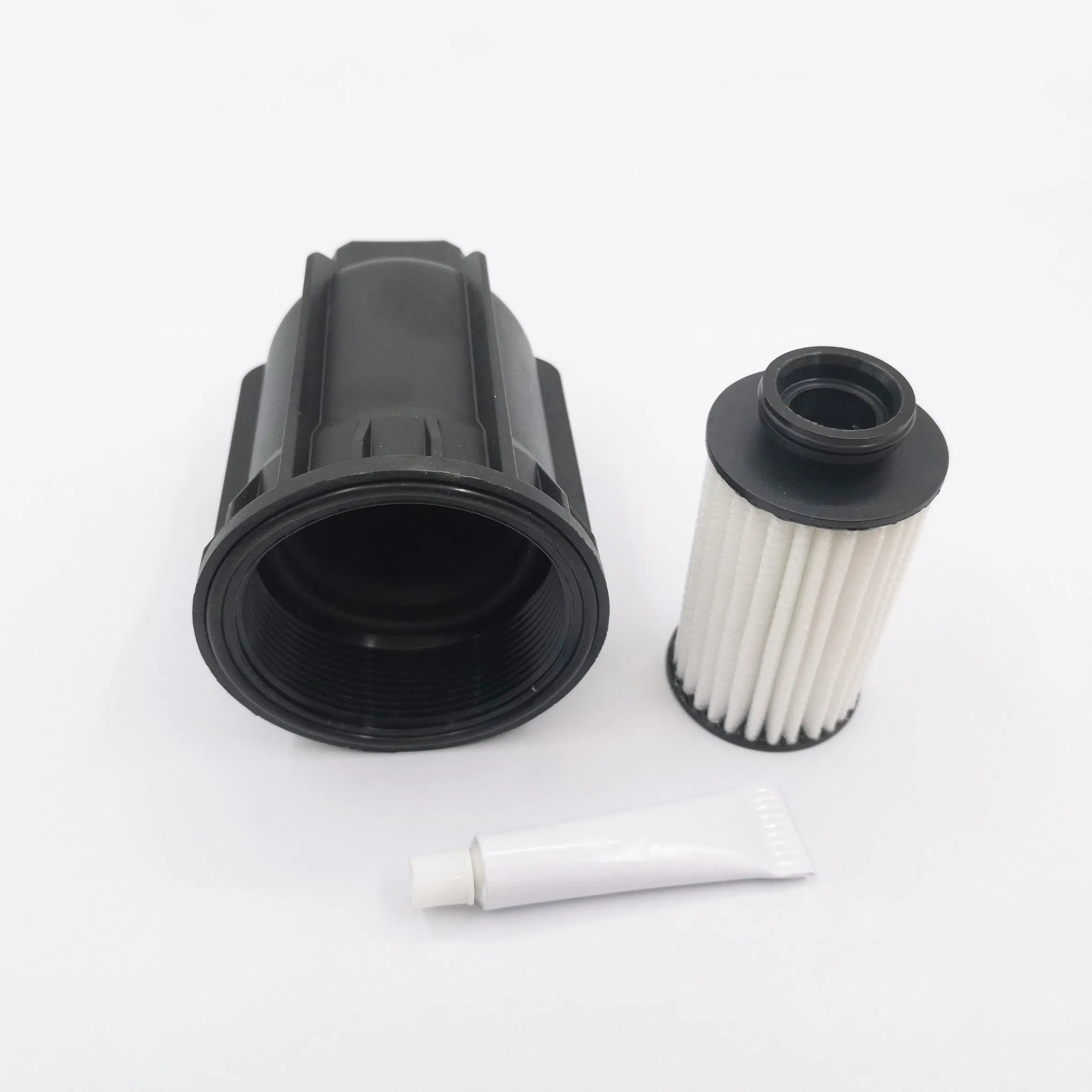 Transmission Fluid Filter Truck Engines UF106 4388378 1421089 A0001421089 Urea Filter