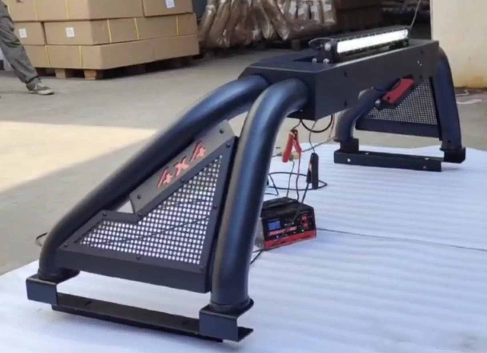 Roll Bar with LED Light and All Mountings Included for Wingle