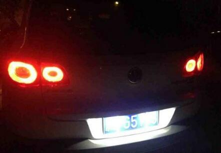 Светодиодный фонарь номерного знака 24V LM-401 для мотоцикла