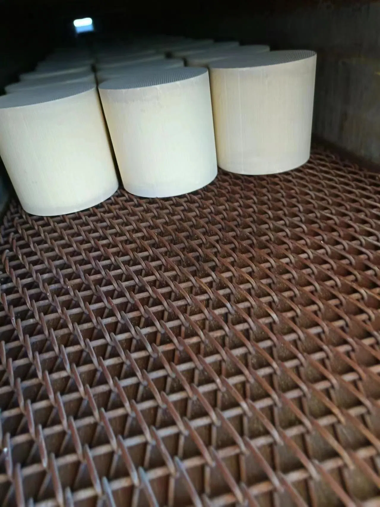 Универсальный сажевый фильтр DPF из кордиерита