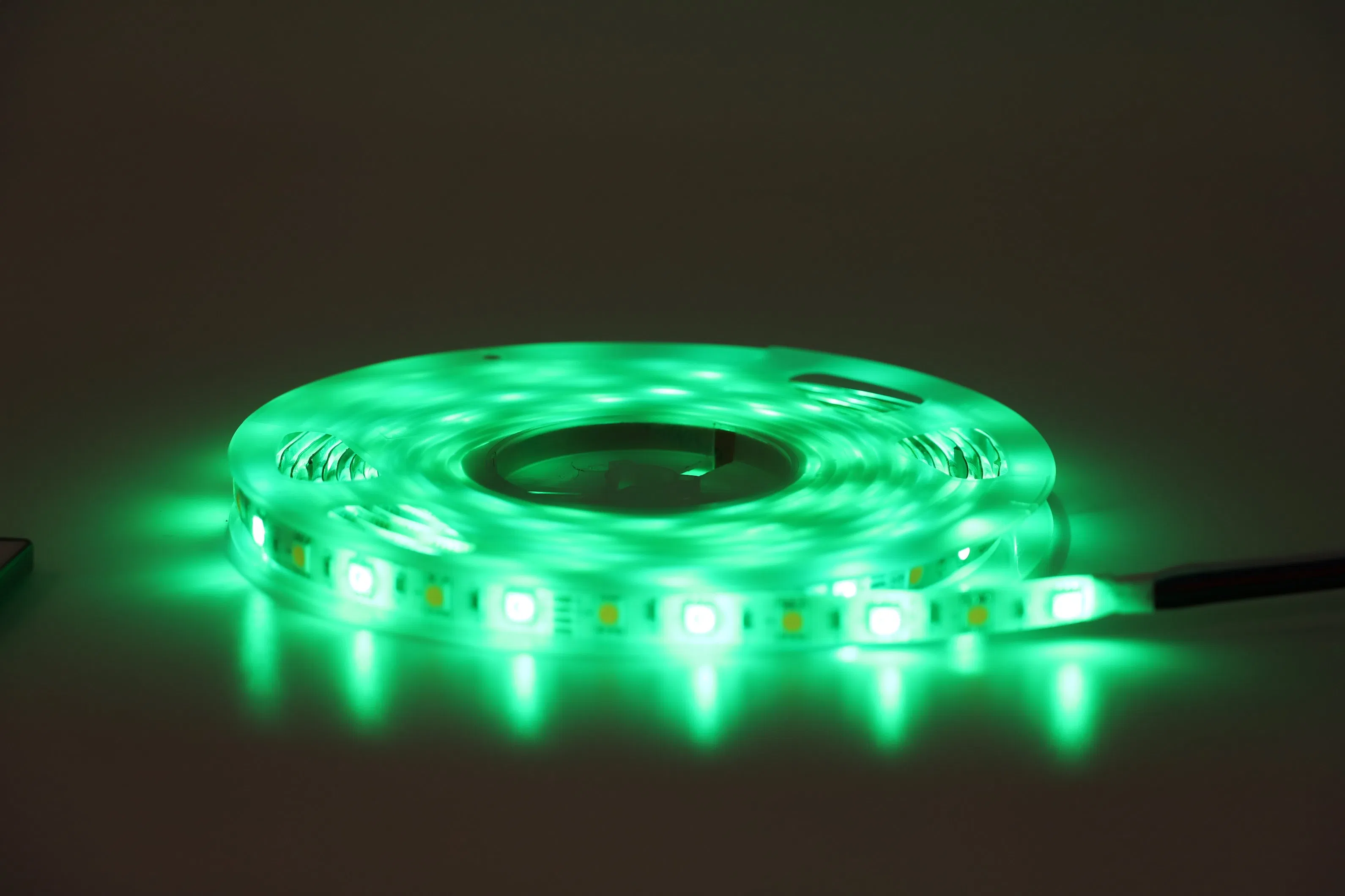 Светодиодная лента RGBW 5050 5м для авто и декора