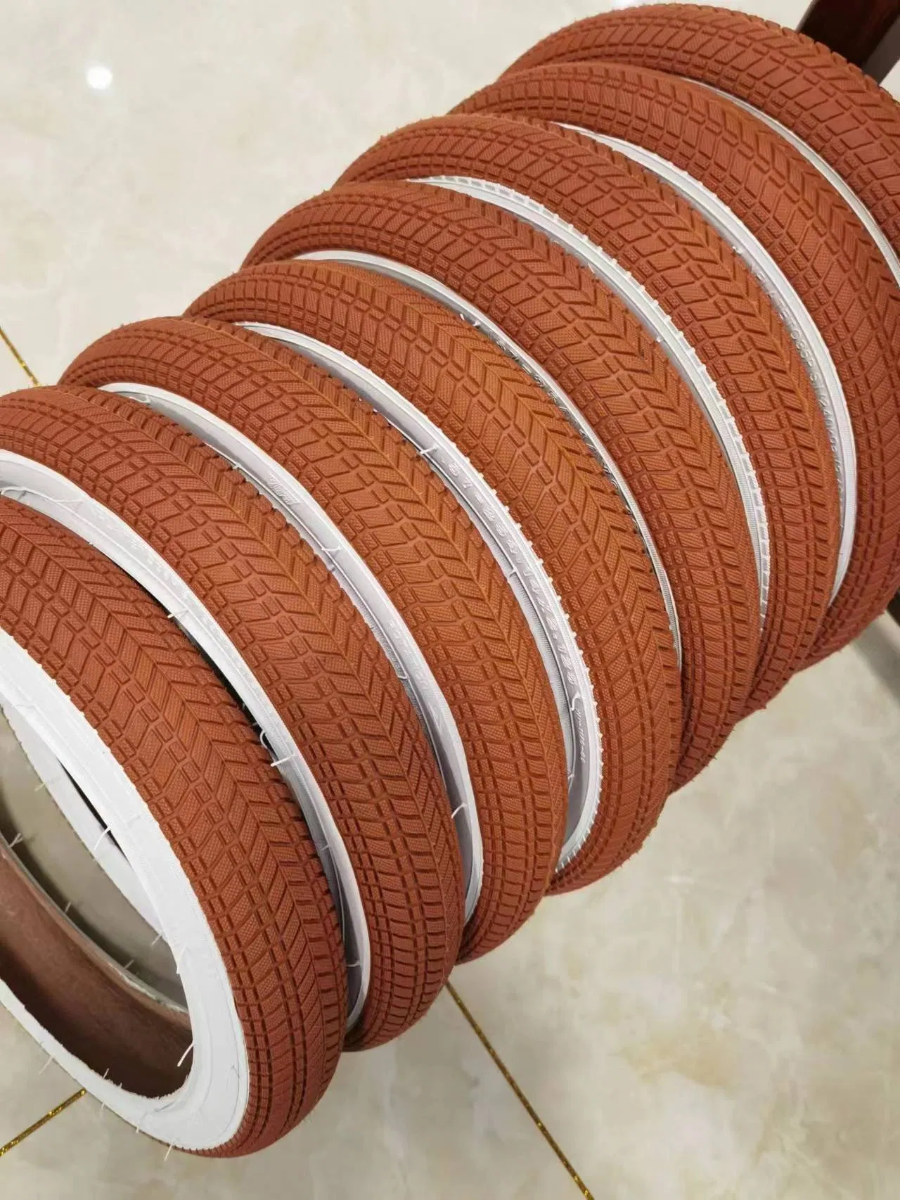 Шины для круизеров и велосипедов 26x2.125, 20x2.125