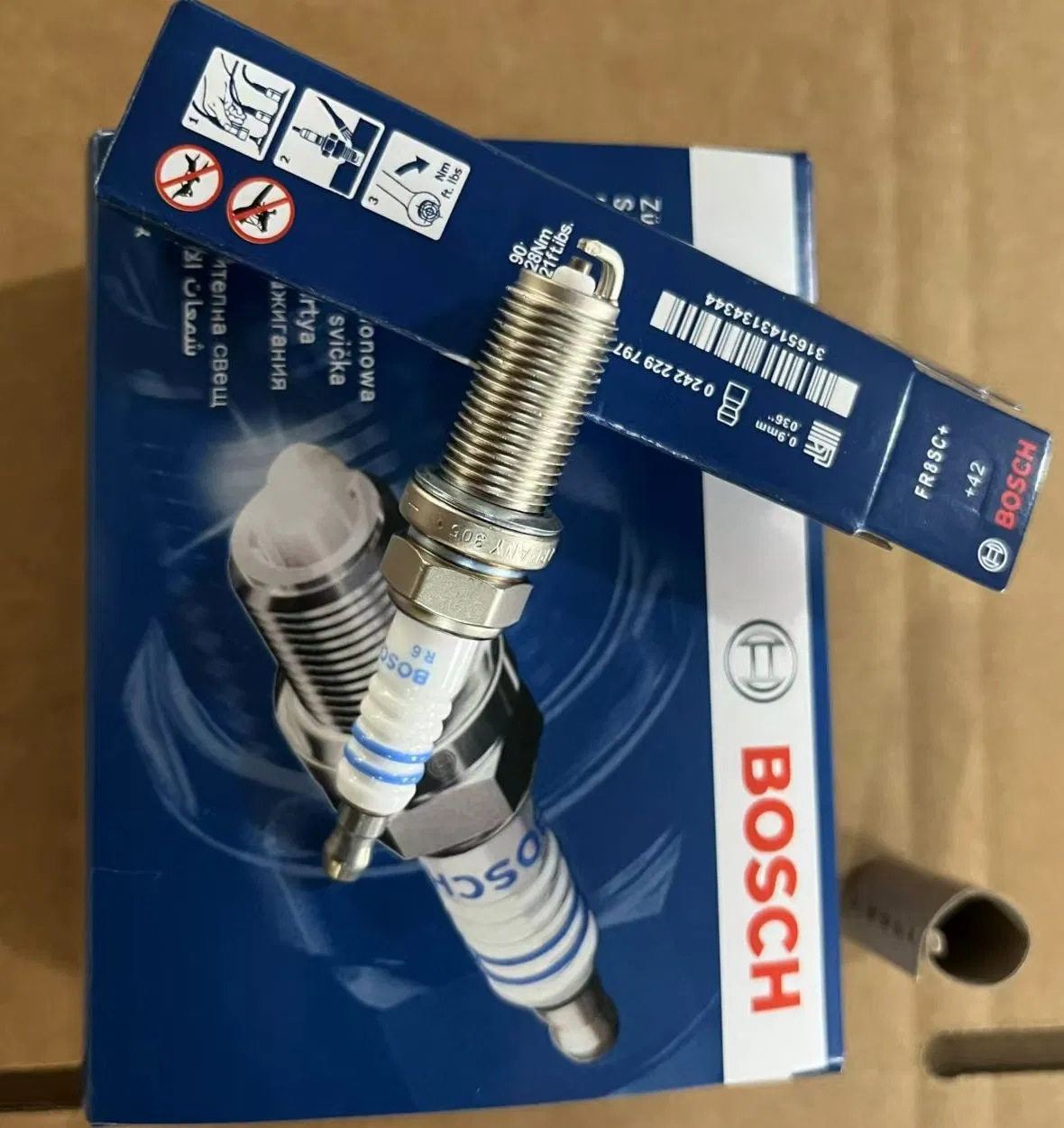 Свечи зажигания Bosch Platinum FR7DC +8 +9 +42