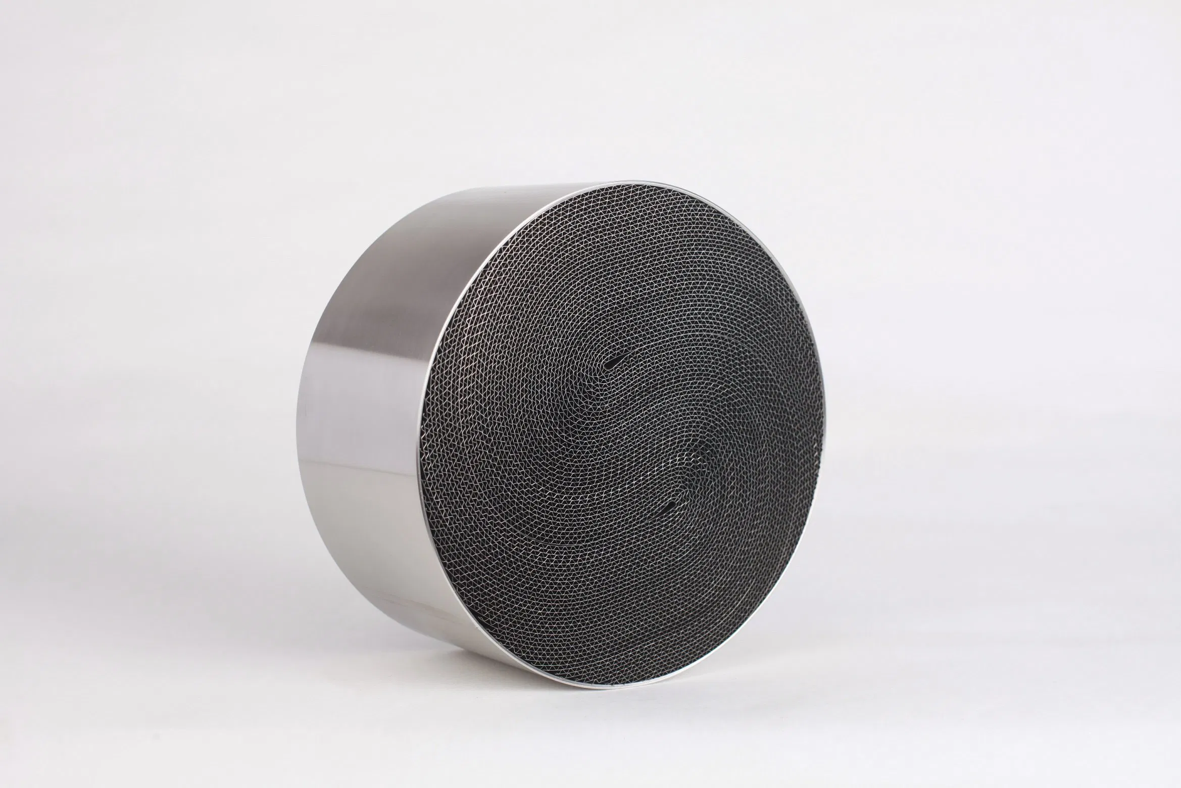 Металлический катализатор для выхлопных систем