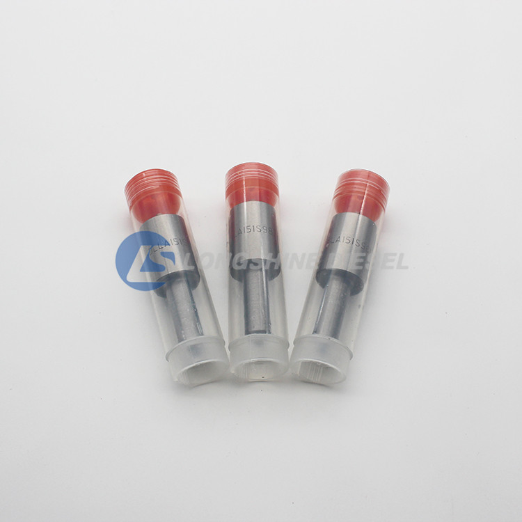 Топливная форсунка дизельного двигателя DLLA151S985