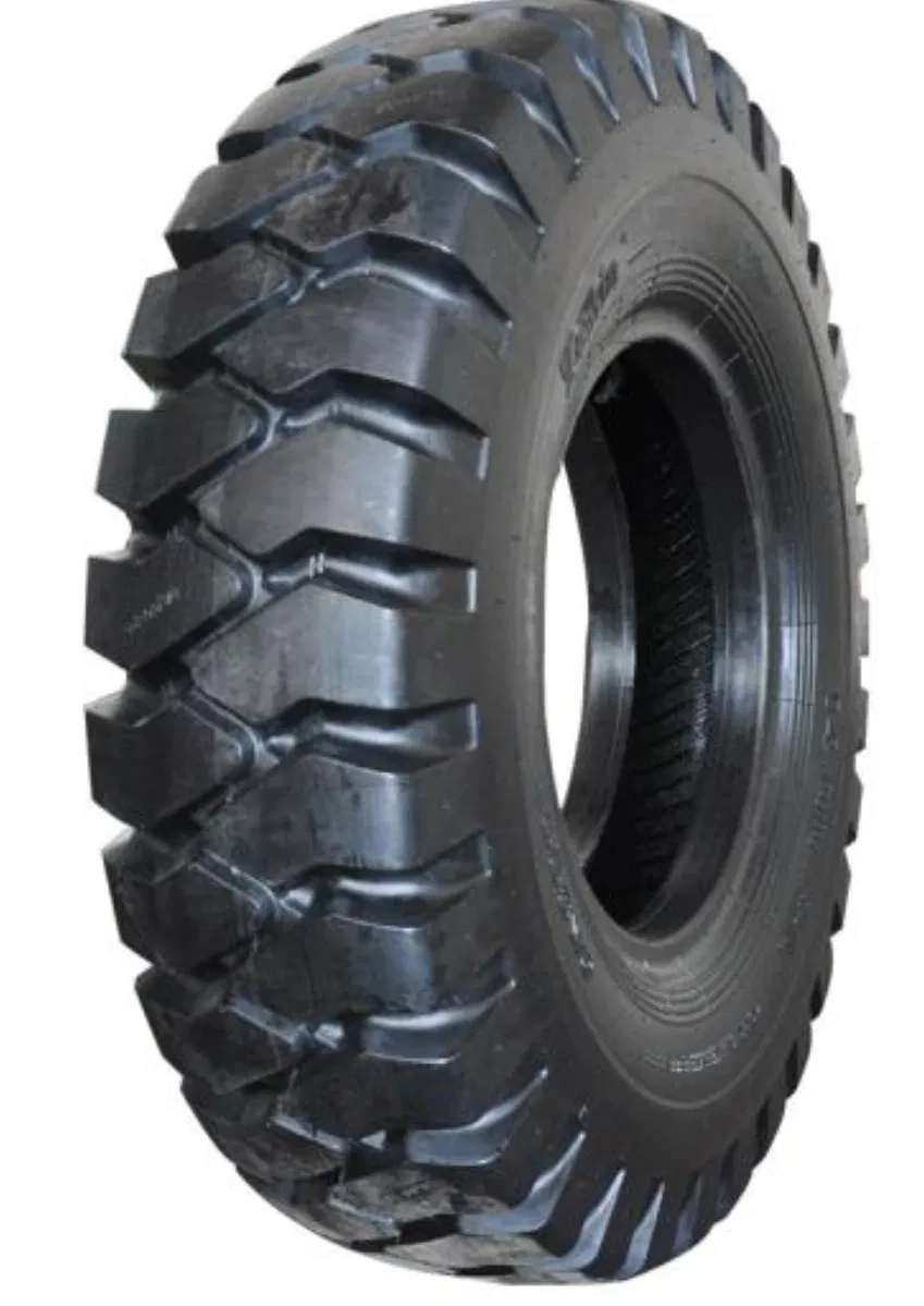 Chinese Tyre Factory Wholesale C1 Smooth Roller Tyres 1100-20 900-20 750-15