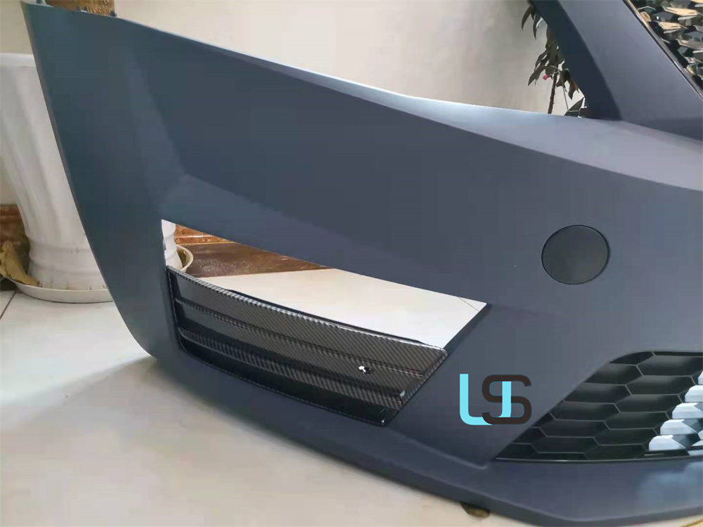 Auto Modified Front Bumper Grille Body Kit for Octavia A7 RS