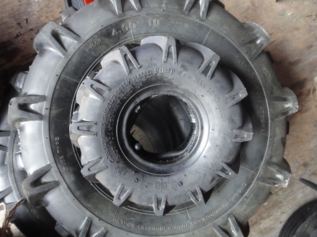 Wheel Barrow Tire and Tube 400-8
