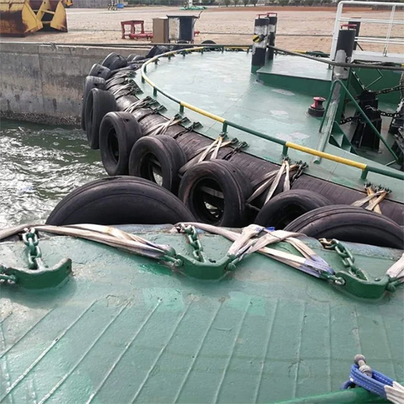 High Grade Tugboat Anti-Collision Tyres Marine Rubber Used Aircraft Tire Fenders