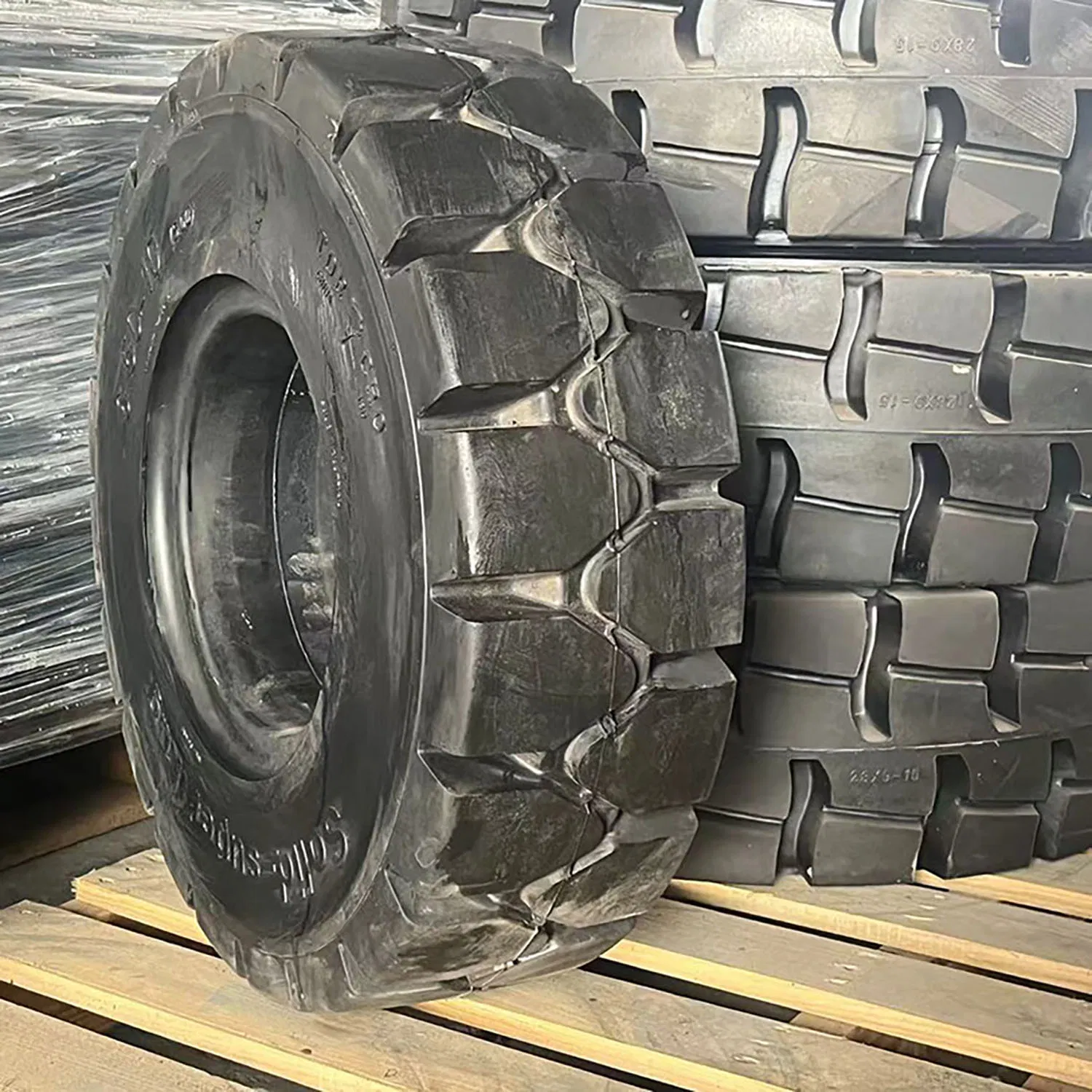 Hg 9.00-16 China Factory Supply Airless Forklift Tyre Manufacturers From China