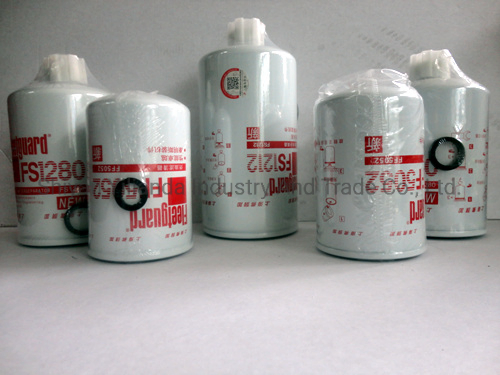 Diesel Engine Truck Fuel Water Separator Fuel Filter for Fleetguard Fs1212 Fs5052 Fs1280