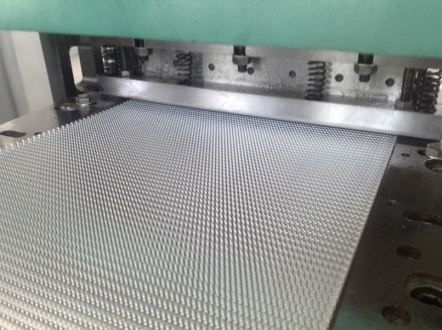 Комбинированный охлаждающий модуль C025 для спецтехники