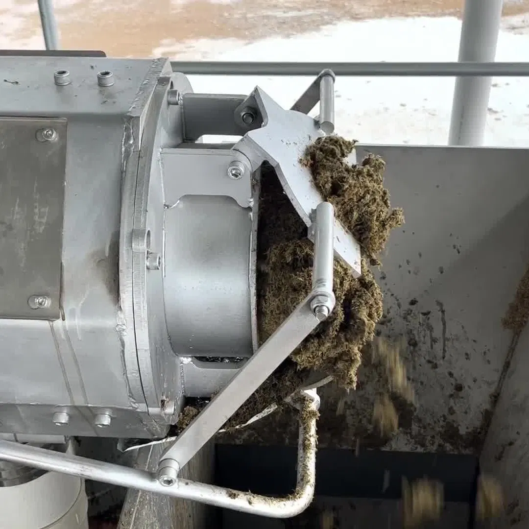 Сепаратор для навоза коров шнековый GYFL-7.5