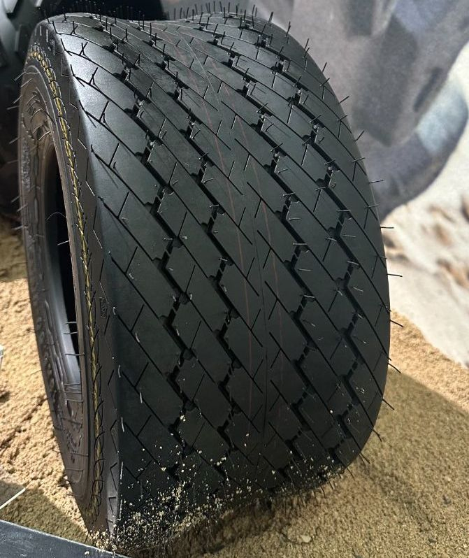 Wholesale Price Lawn/Golf Tires/Tyre/All Terrian Vehicle Tires 18X8.50-8 117