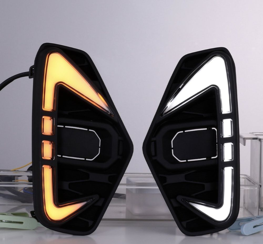 Дневные ходовые огни для Nissan Navara, белые и желтые