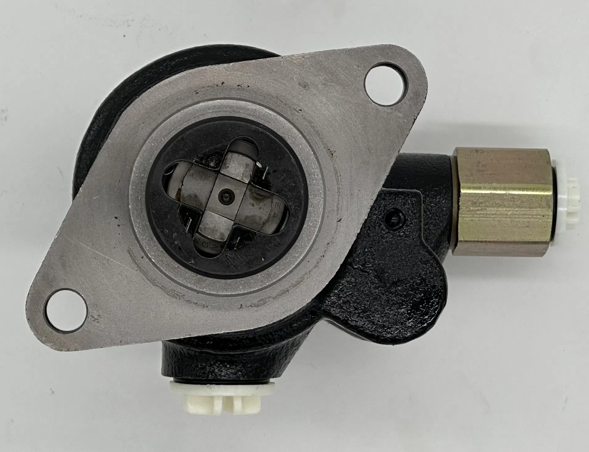 High Quality Standard Engine Transmission for Truck Accessories