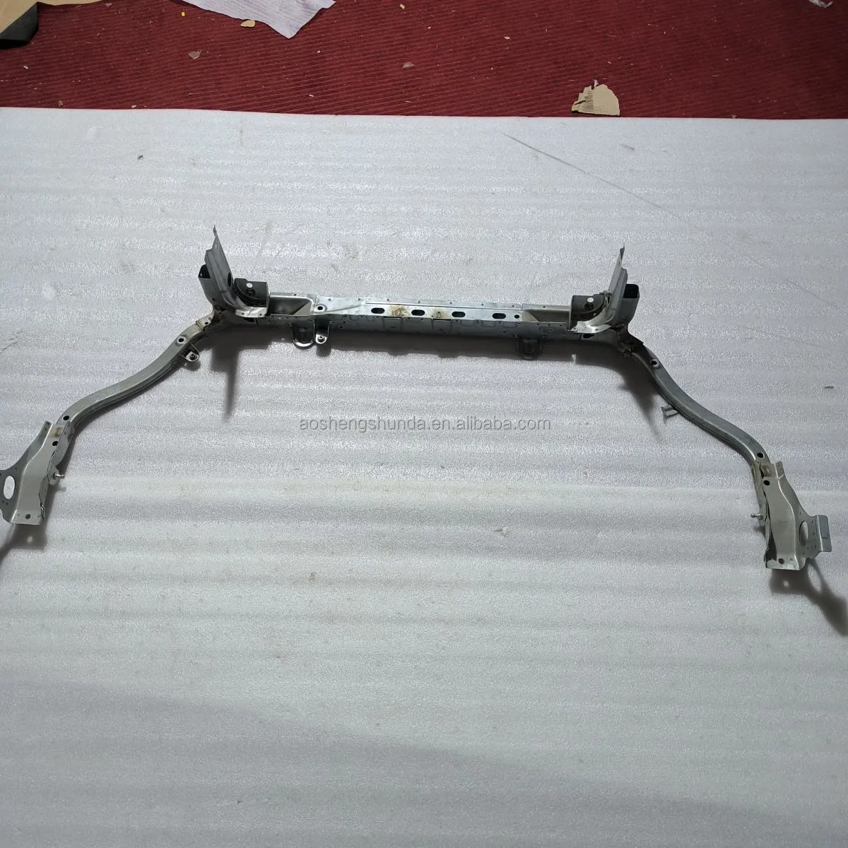 Верхняя рамка радиатора Buick Envision 23355621, 23326564, 23349251