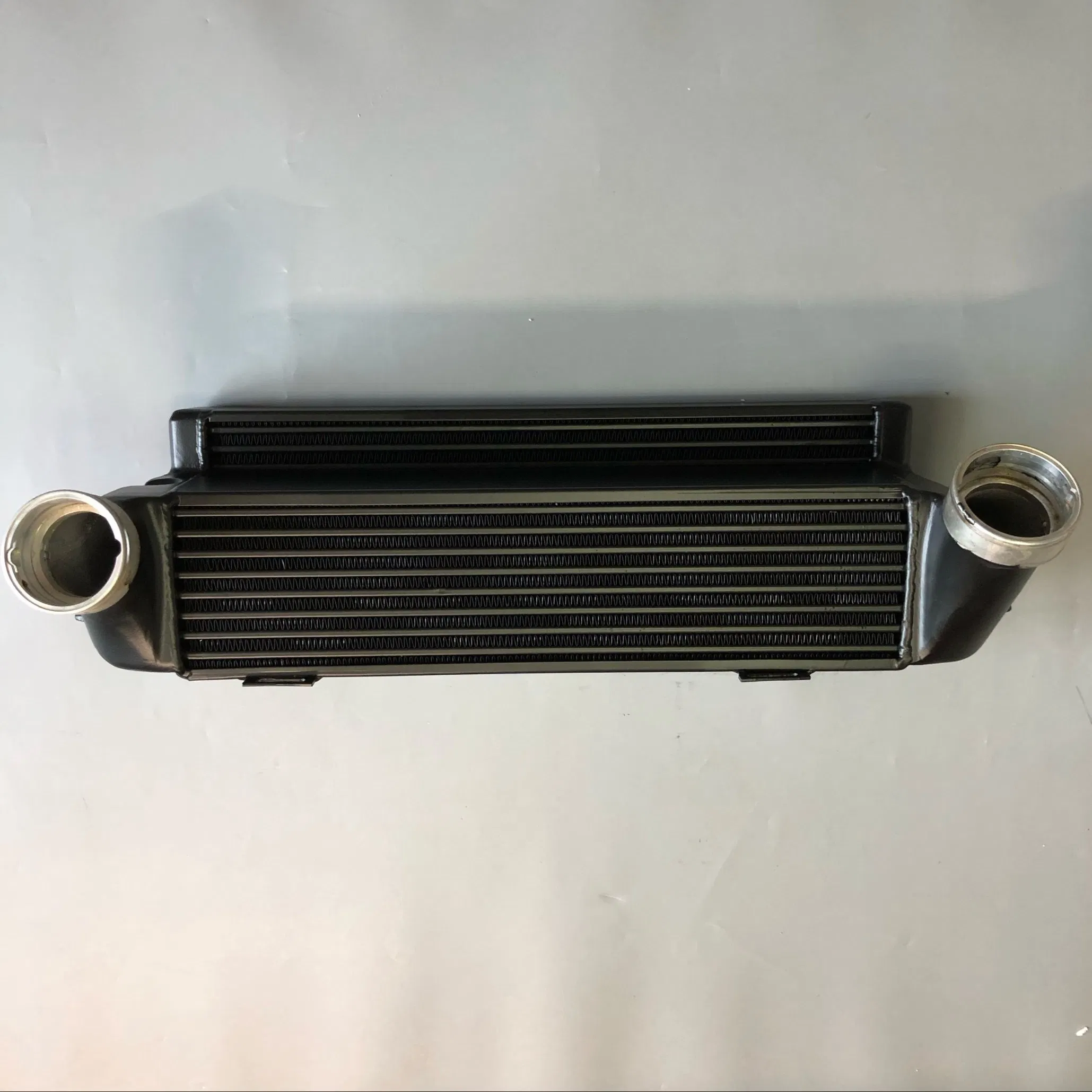 Интеркулер алюминиевый для BMW 335D