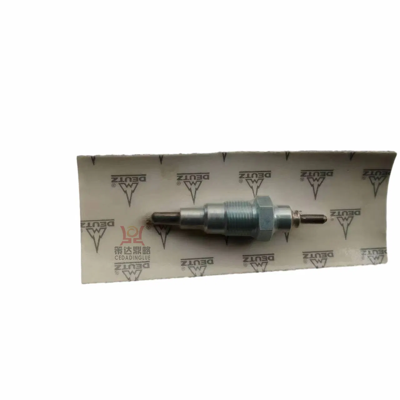 Свеча накаливания Deutz 01182096 для дизельного двигателя