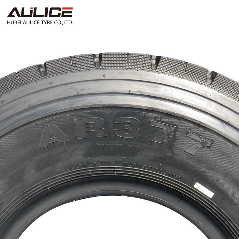 China Factory Wholesale Cheap OEM Truck Bus Tyre Radial Tyre