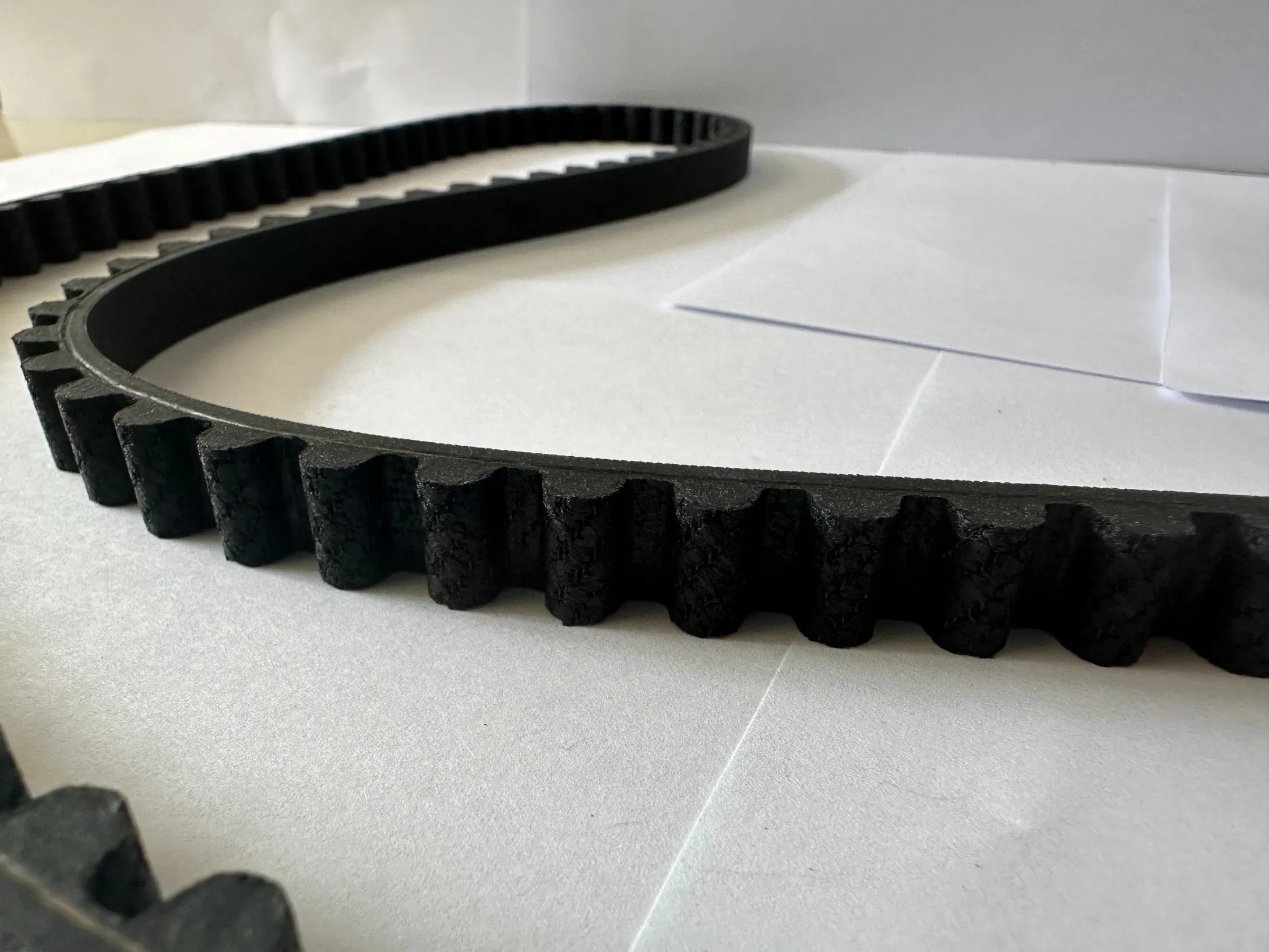 Automotive Timing Belt 114mr17 HNBR/Cr 114rhds