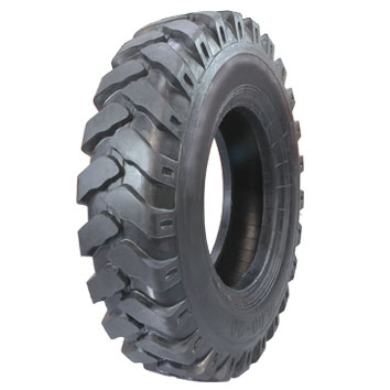 High-Quality Qizhou Rubber Excavator Tyres 11.00-20 for Enhanced Performance with Dual Pattern Options