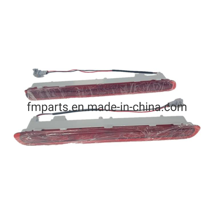 Стоп-сигнал Toyota Hilux 81570-0K100