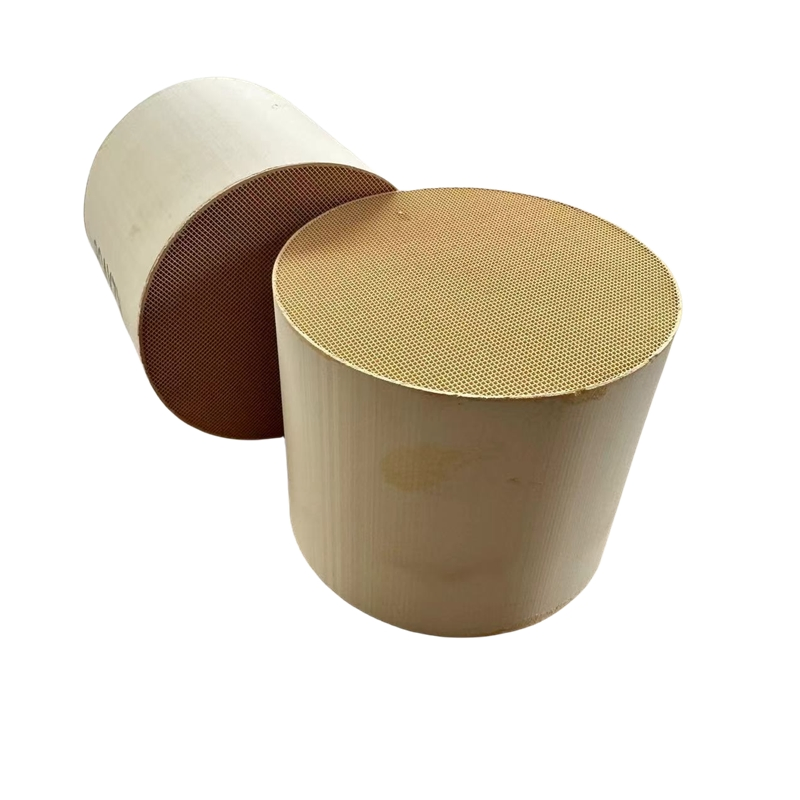 Керамический катализатор-носитель сотовый для авто