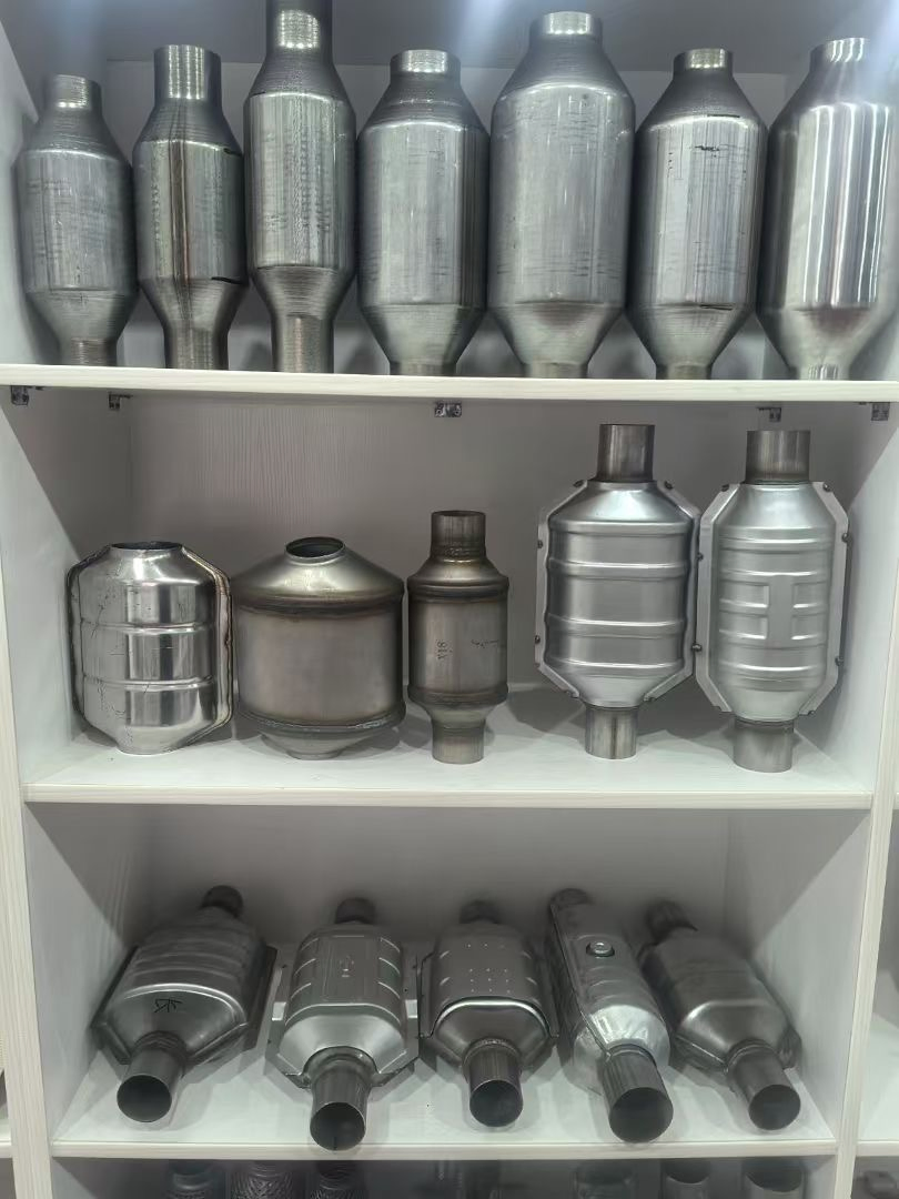 Универсальный катализатор 2.5 дюйма High Flow