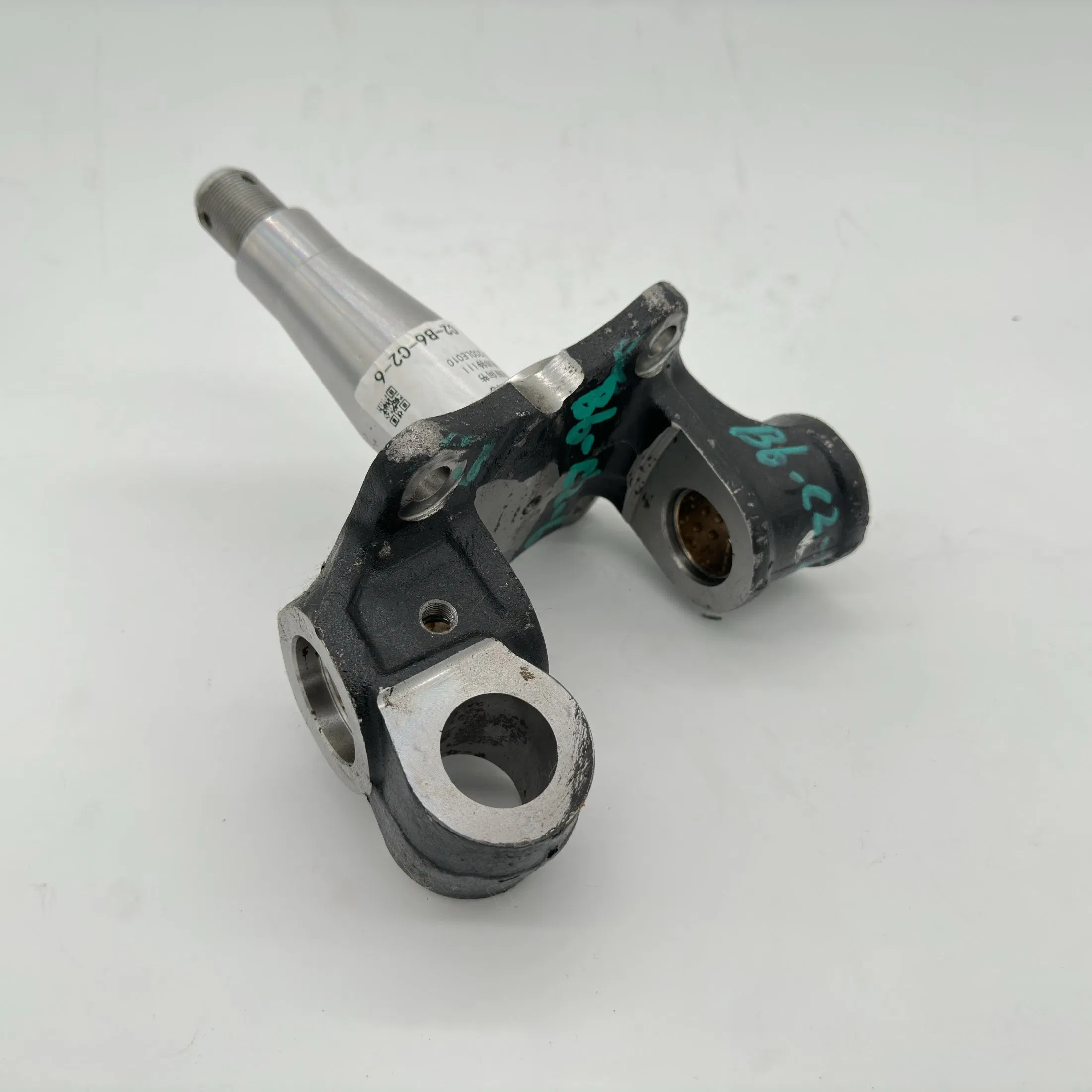 Good Price Automobile Steering Knuckle for Heavy Duty Truck Use