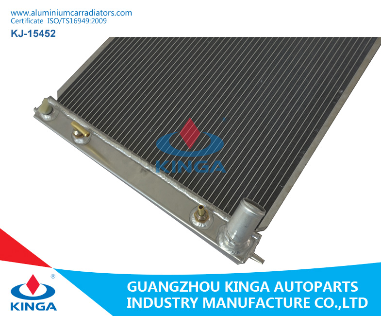 Алюминиевый радиатор для автомобилей и грузовиков