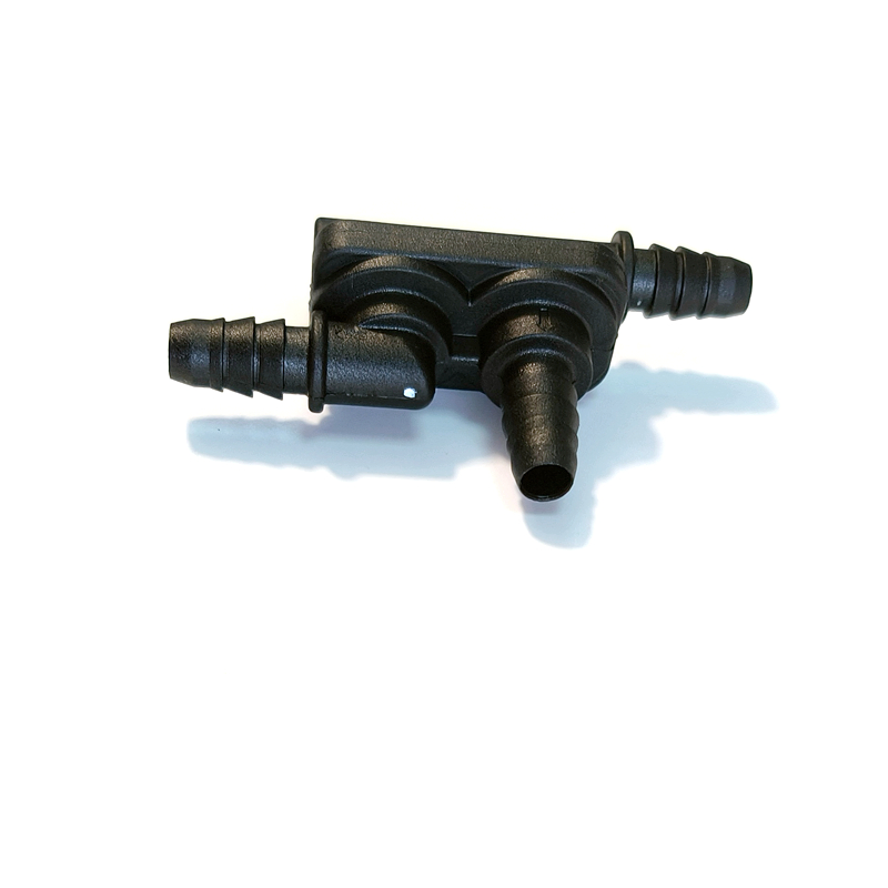 Быстросъёмный штуцер для маслопровода, универсальный