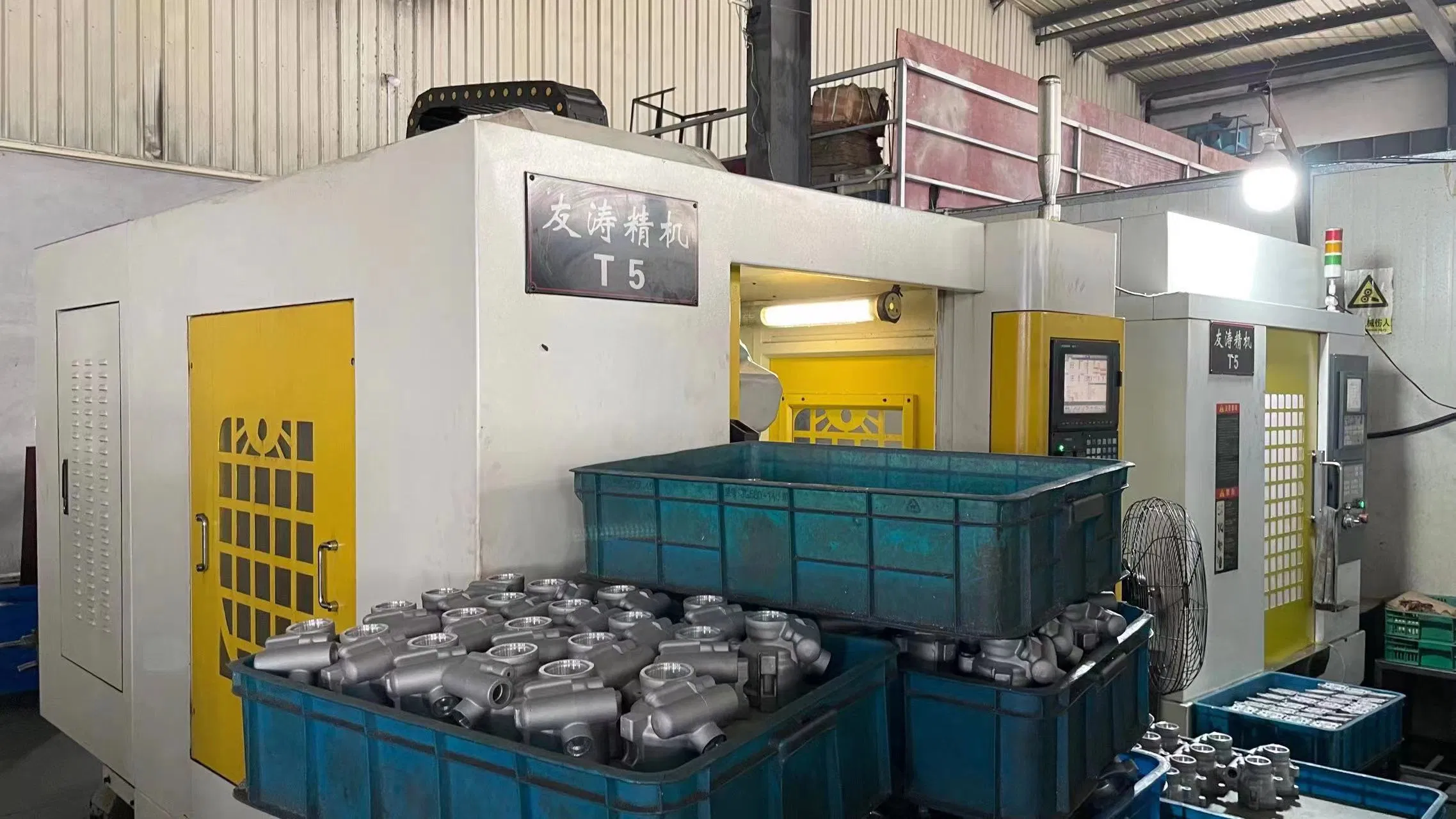 Масляный радиатор двигателя Porsche Boxster 1997-2008