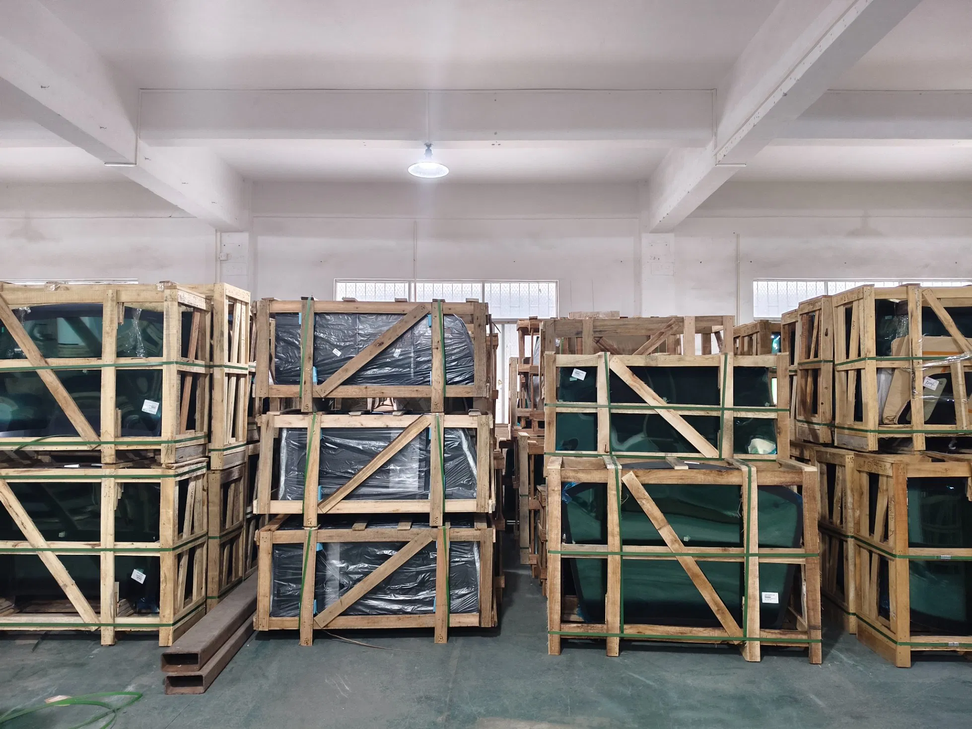 Auto Glass for Toyota Hiace Van 1989-04 (RZH104) Rear Windscreen