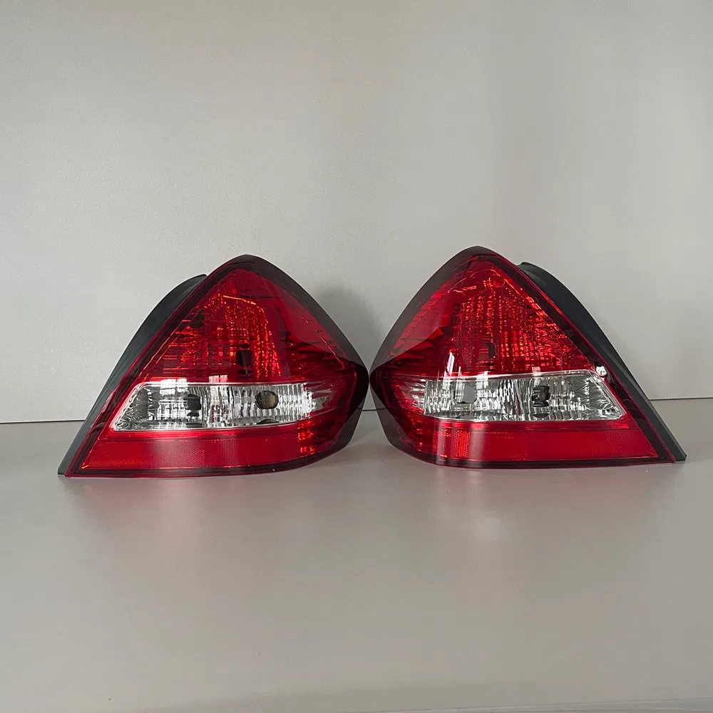 Car 2010 Taillights for Nissan Latio Tiida C11 Rear Lights
