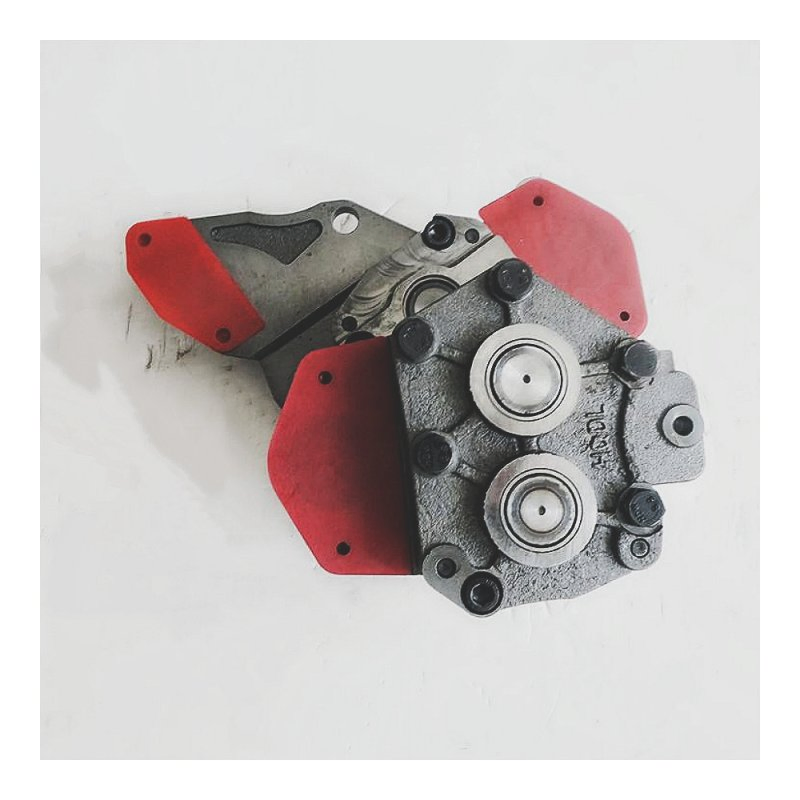 Масляный насос Weichai Sinotruk 612600070324