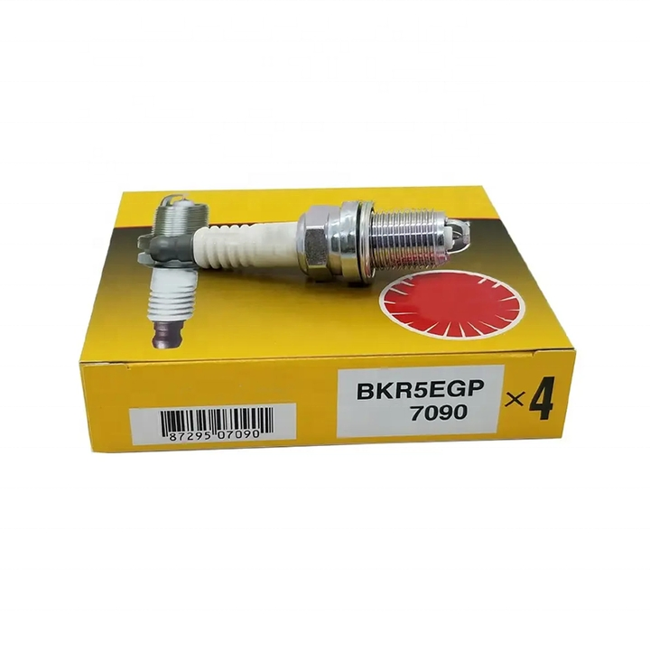 Свечи зажигания BKR5EGP, BKR6E-11 для Toyota