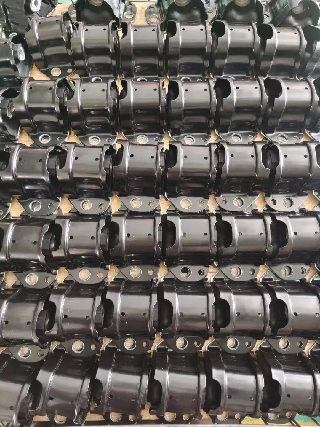 Опора двигателя Toyota 12371-28240