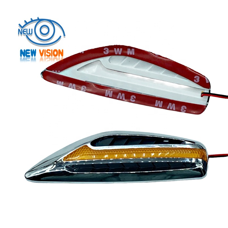 Боковые светодиодные поворотники Blade